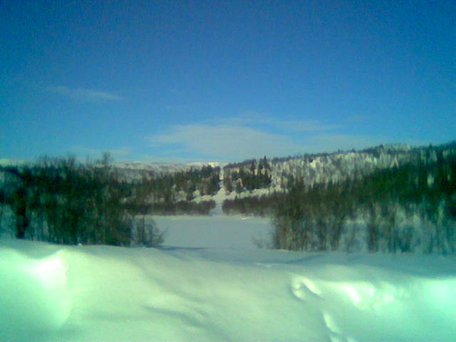 Over grensen igjen