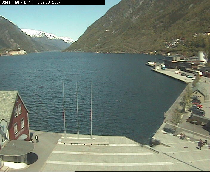 Odda sentrum 17. mai 2007 kl. 13:32