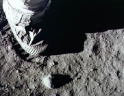 July 20. 1969 :: Man ON the moon!